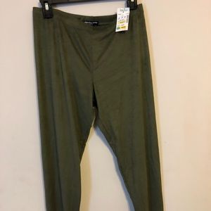 GREEN AND NAVY LEGGING